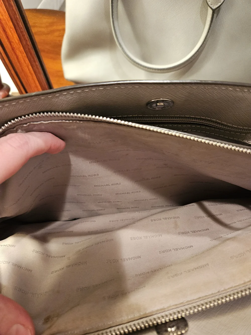 Authentic Michael Kors Pearl Gray Saffiano Leather Satchel